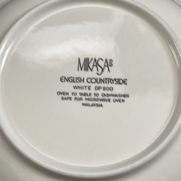 Mikasa English Countryside White 10” Round Vegetable Serving Bowl DISCONTINUED - Picture 12 of 16